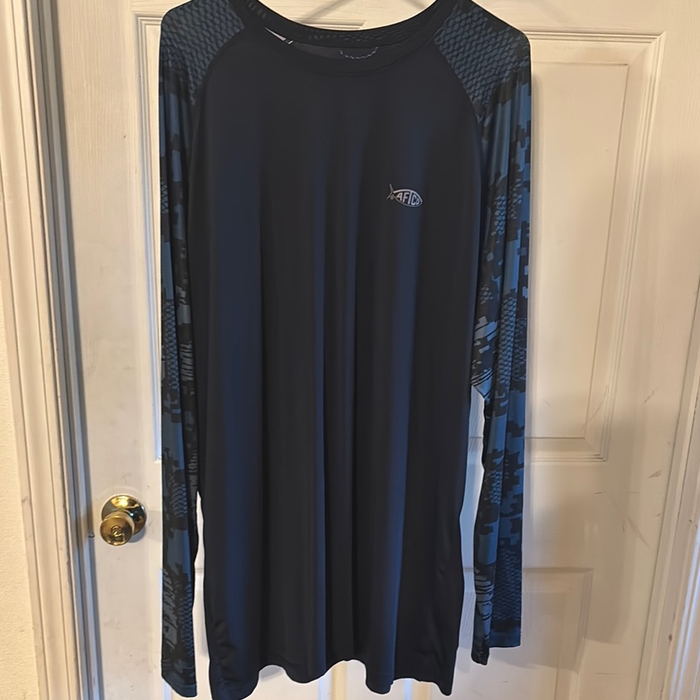 AFTCO Men's Long Sleeve Shirt - Navy and Blue